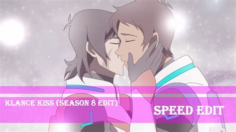 do lance and keith kiss in season 8|klance kiss scene in voltron.